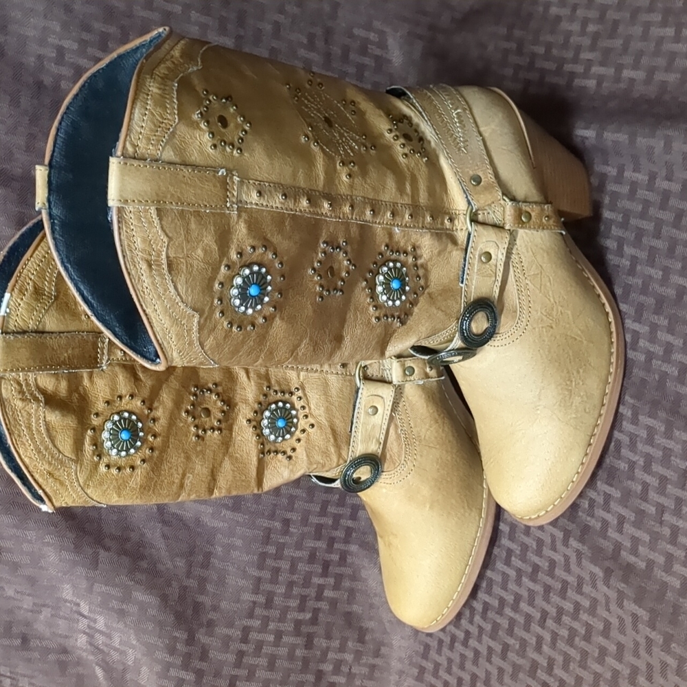 Dingo Boots - image 7